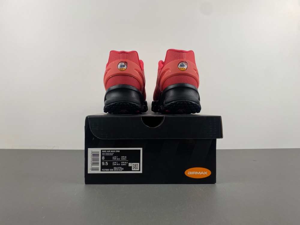 Nike Air Max DN 8
