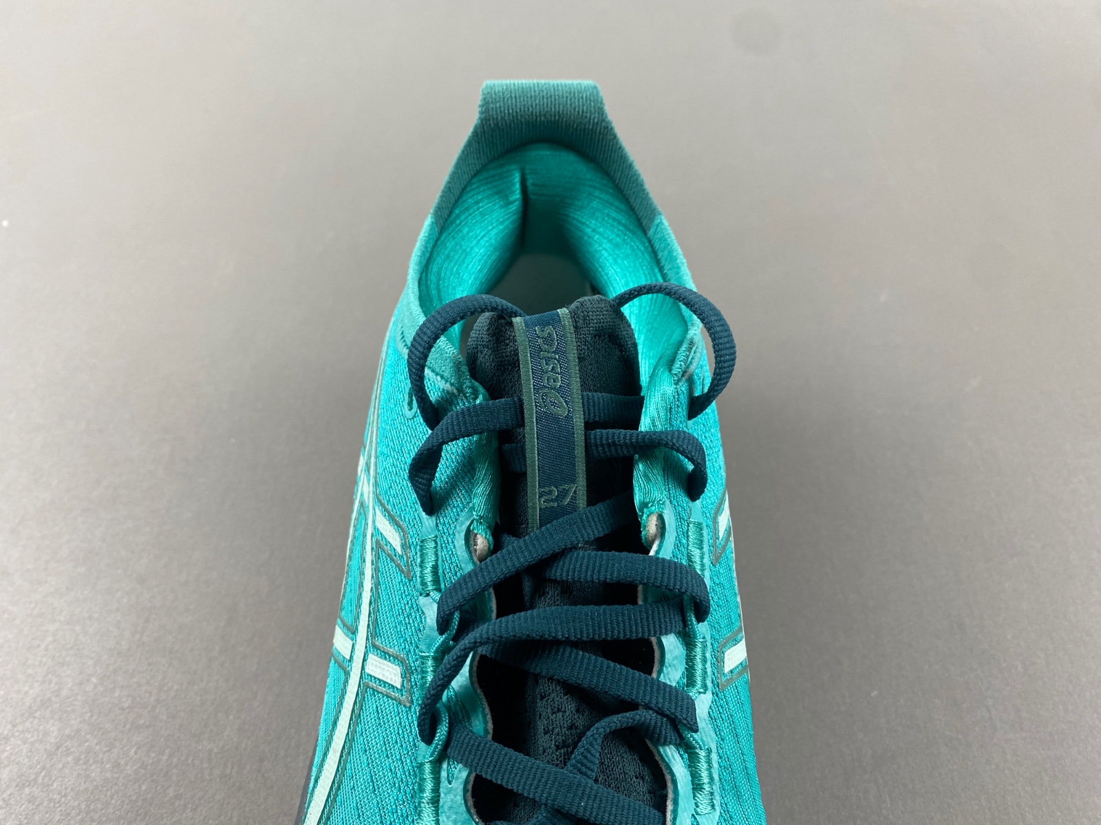 ASICS sneaker
