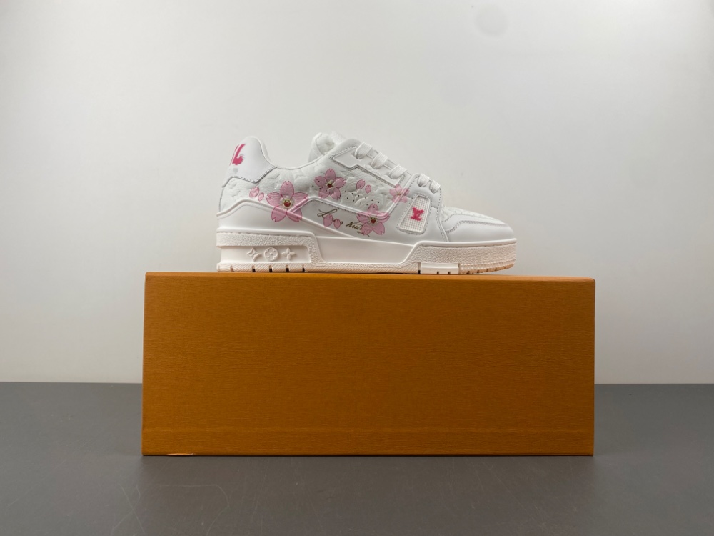 LV Trainer Sneaker