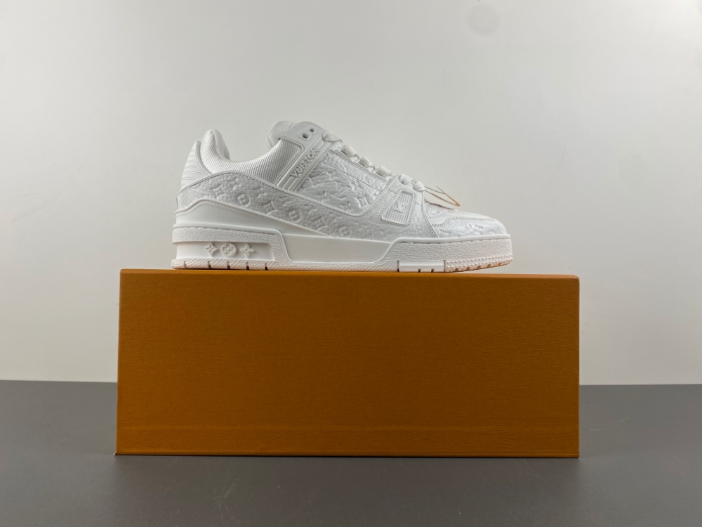 LV Trainer Sneaker