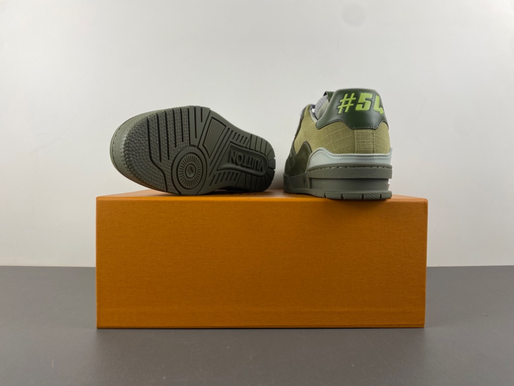 LV Trainer Sneaker