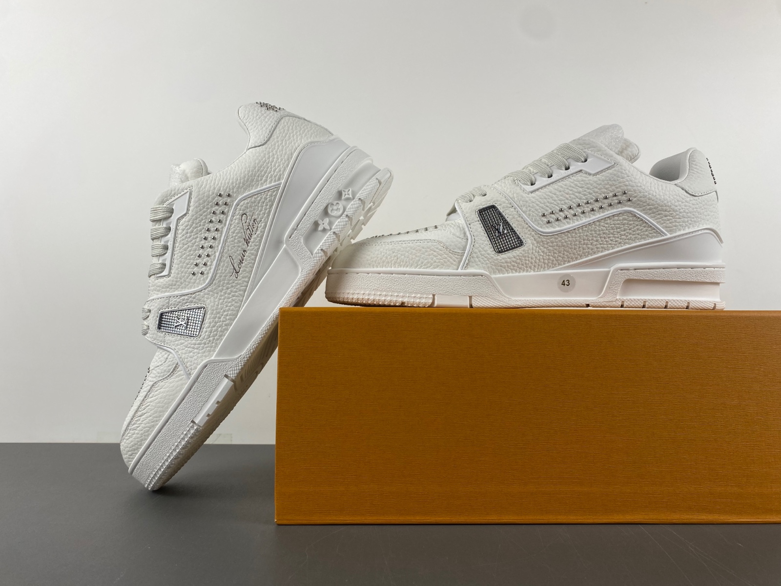 LV Trainer Sneaker
