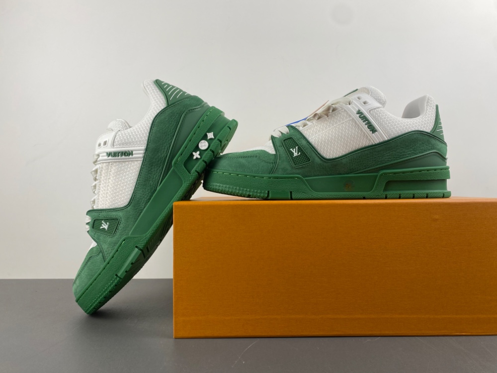 LV Trainer Sneaker