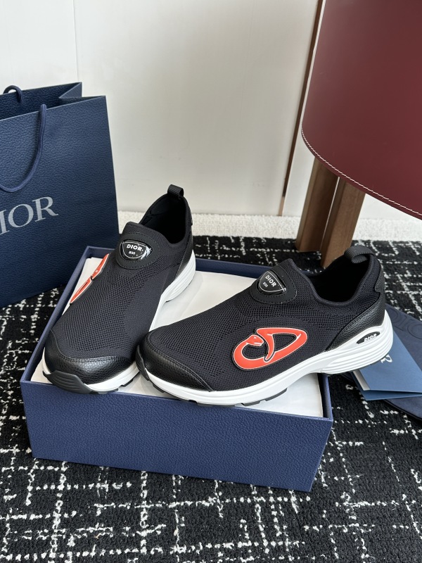 DIOR SNEAKER
