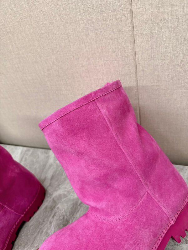 Balenciaga Winter Boots (Middle-Top)