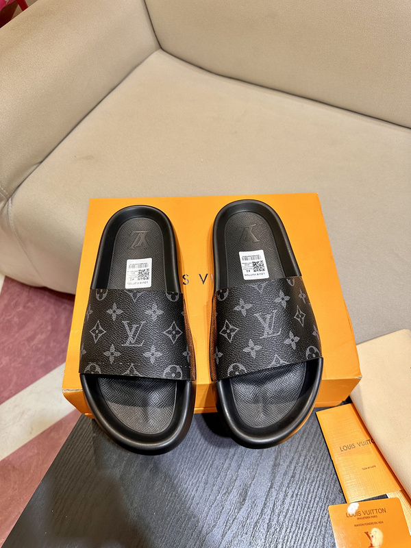 LV WATERFRONT MULE
