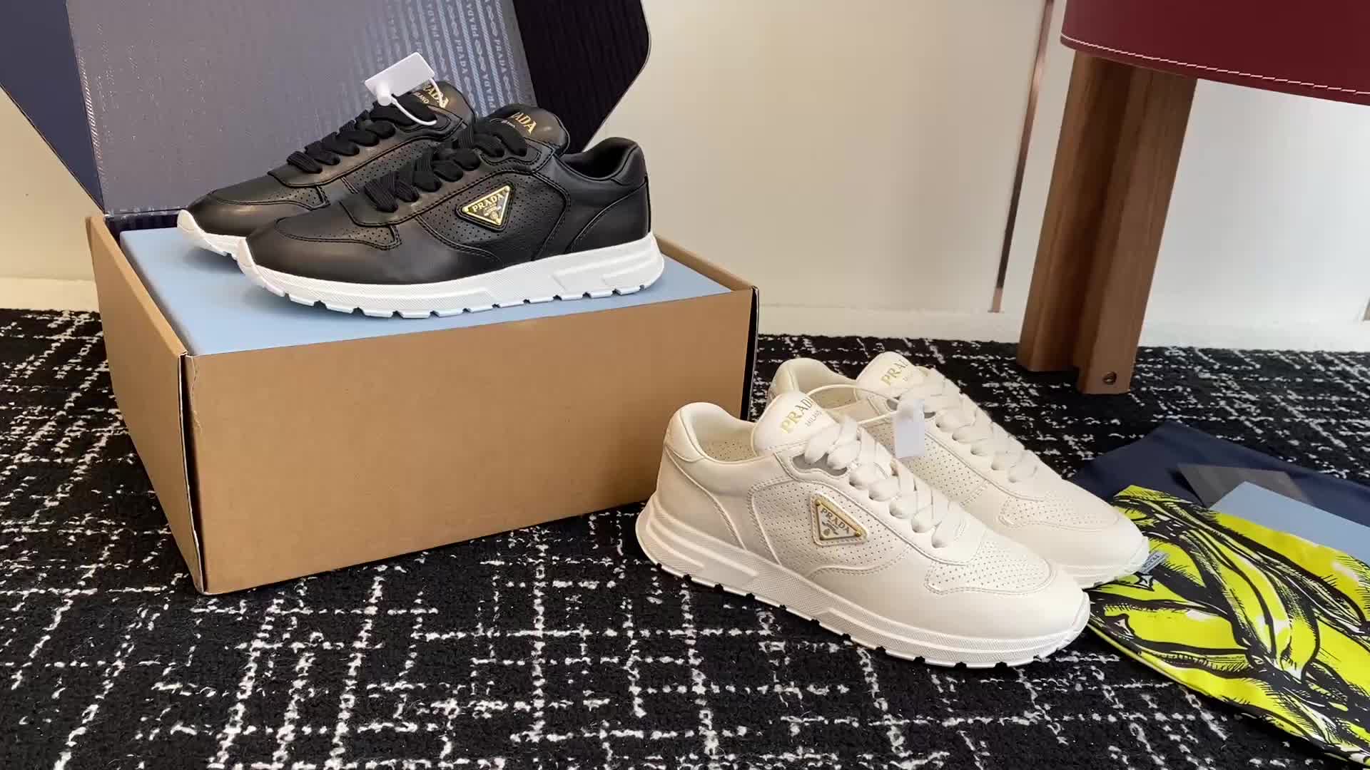 Prada Sneaker